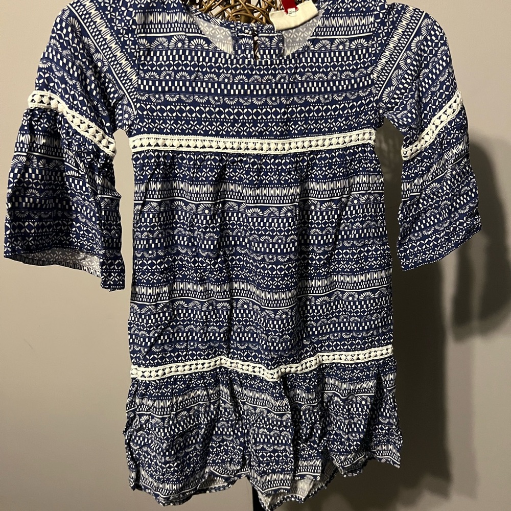 Blue and White Patterned Top